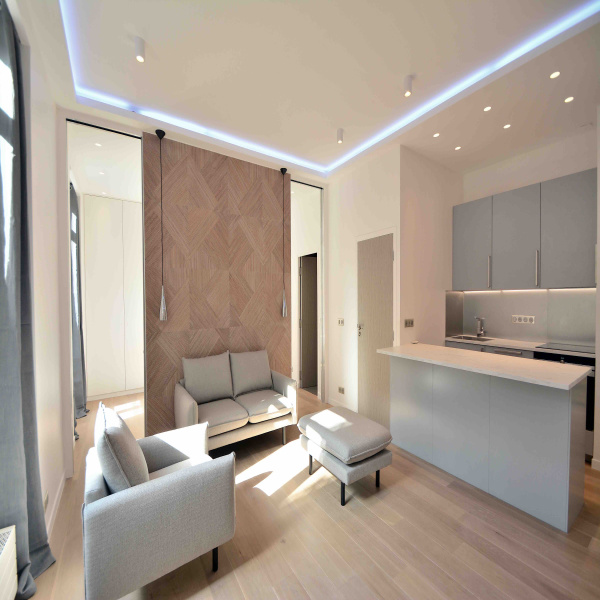Offres de location Appartement Paris 75008